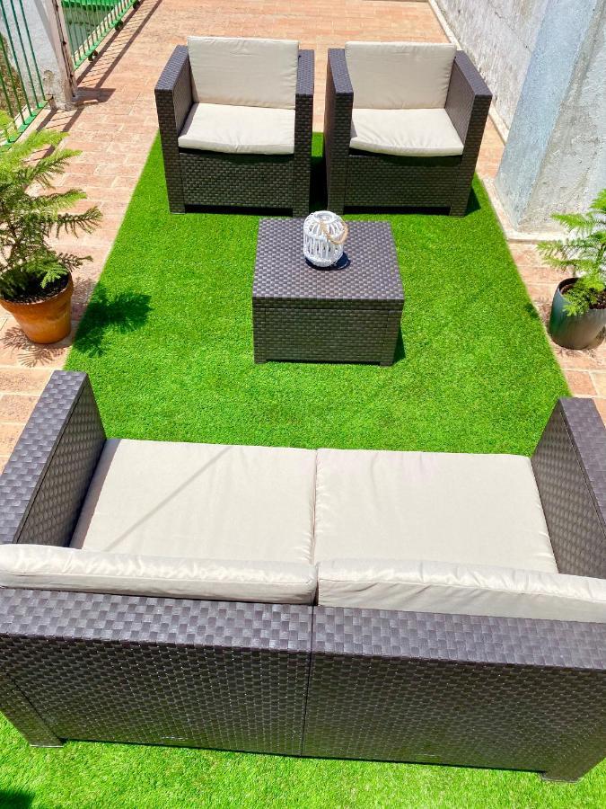 La Casa Del Brujo De La Guitarra Apartment เฮเรซ เด ลาฟรอนเตรา ภายนอก รูปภาพ